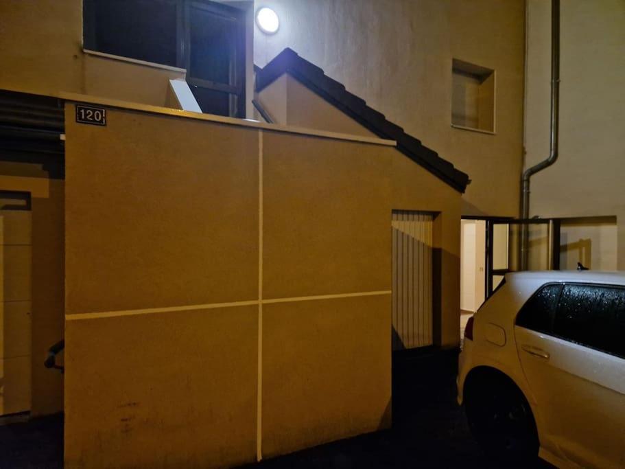 Logement Atypique & Parking Gratuit Gex Kültér fotó